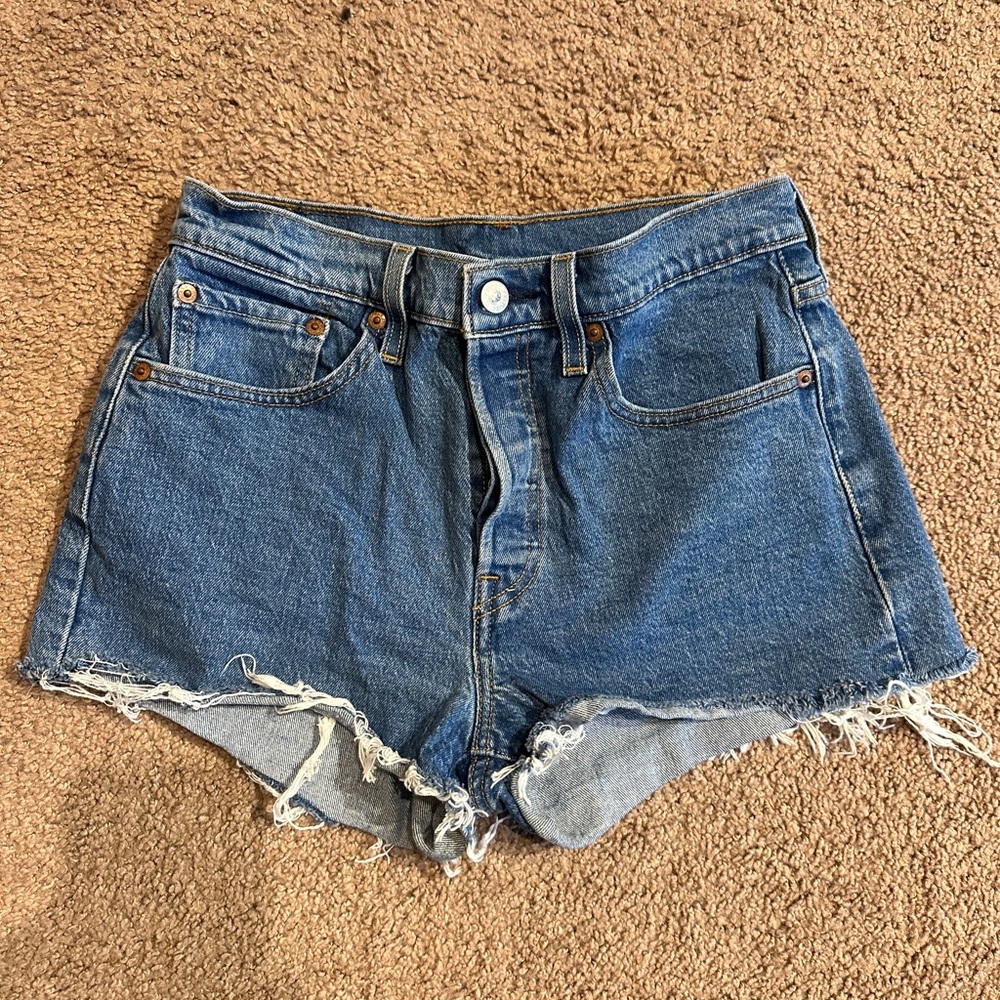 Levi’s 501 denim short size 27